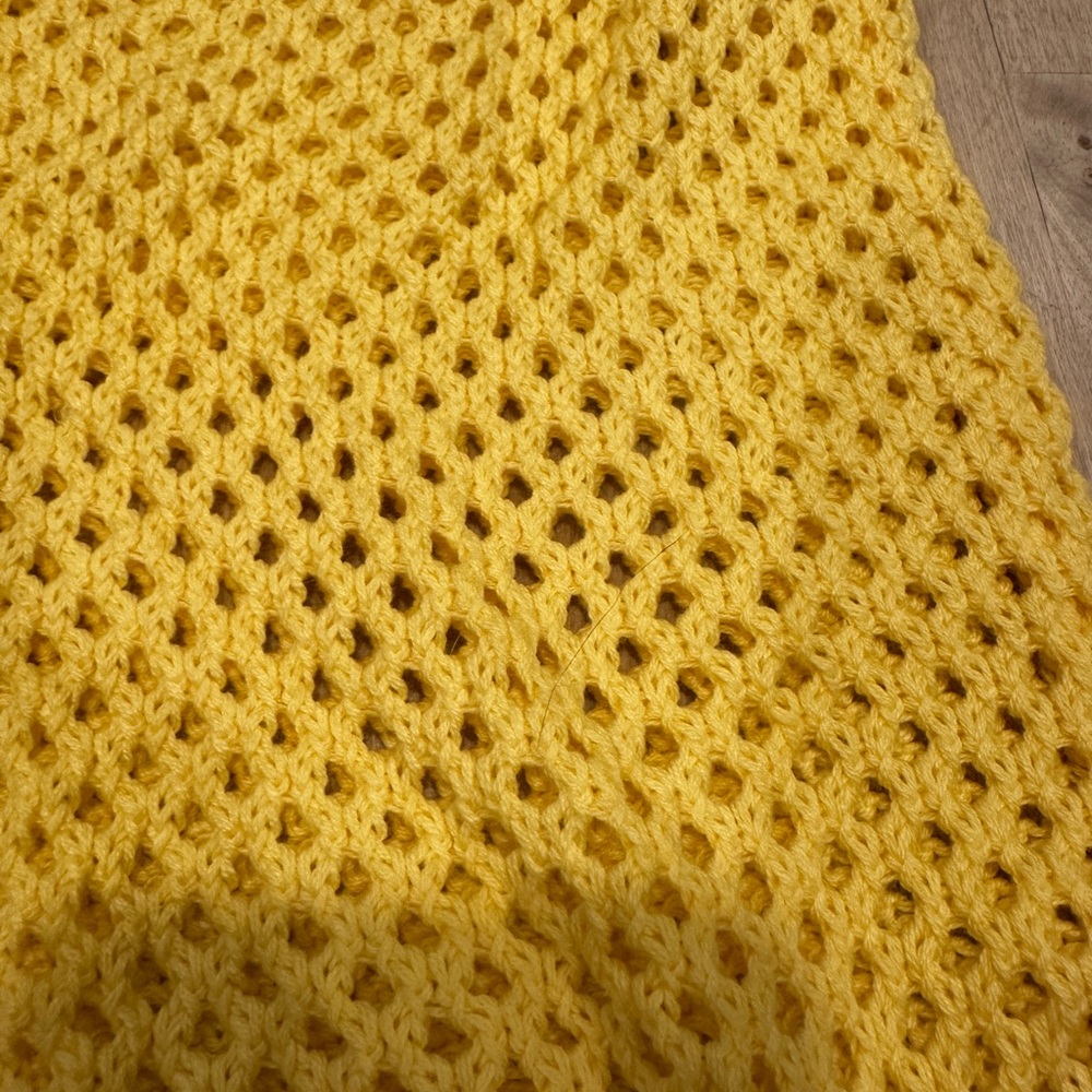 Regalia Yellow Ruffled Cropped Blouse - Picture 3 of 6